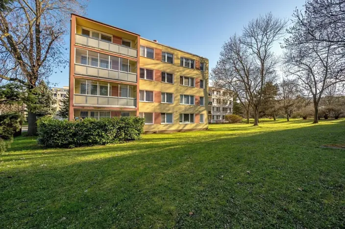 Prodej bytu 3+1, Praha - Prosek, Bohušovická, 55 m2