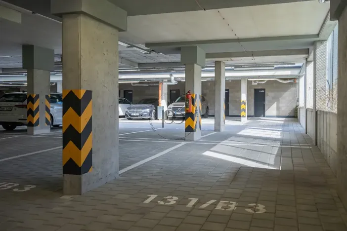 Pronájem bytu 2+kk, Praha - Prosek, Čakovická, 43 m2