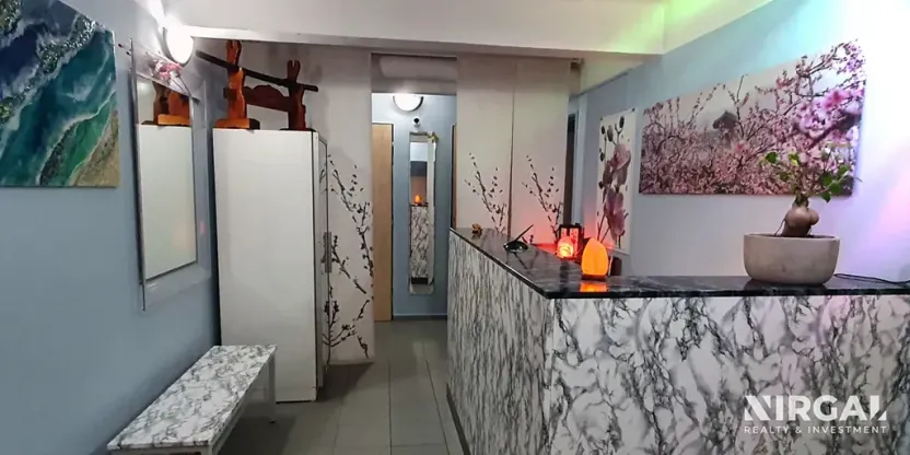 Pronájem obchodního prostoru, Praha - Kobylisy, Nad Šutkou, 100 m2