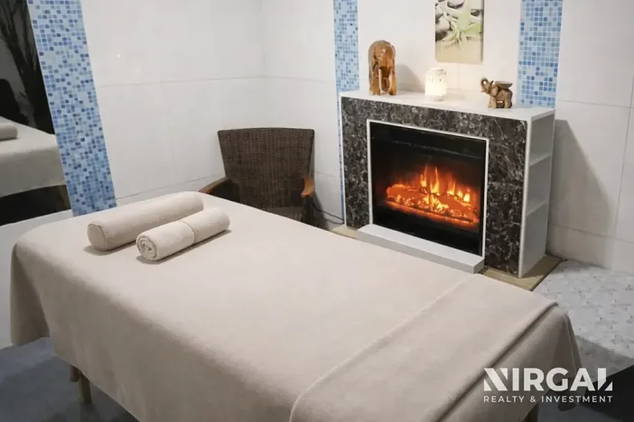 Pronájem obchodního prostoru, Praha - Kobylisy, Nad Šutkou, 100 m2