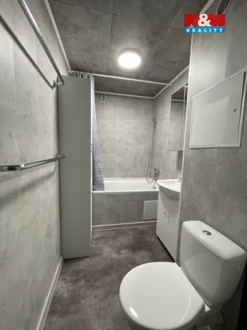 Pronájem bytu 3+1, Ústí nad Labem - Severní Terasa, Rabasova, 70 m2