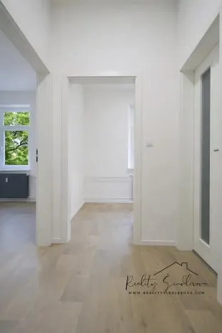 Pronájem bytu 1+1, Přerov, Husova, 29 m2