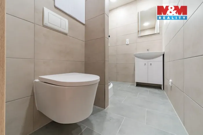 Prodej bytu 2+1, Aš, Karlova, 52 m2