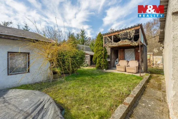 Prodej rodinného domu, Knovíz, 162 m2