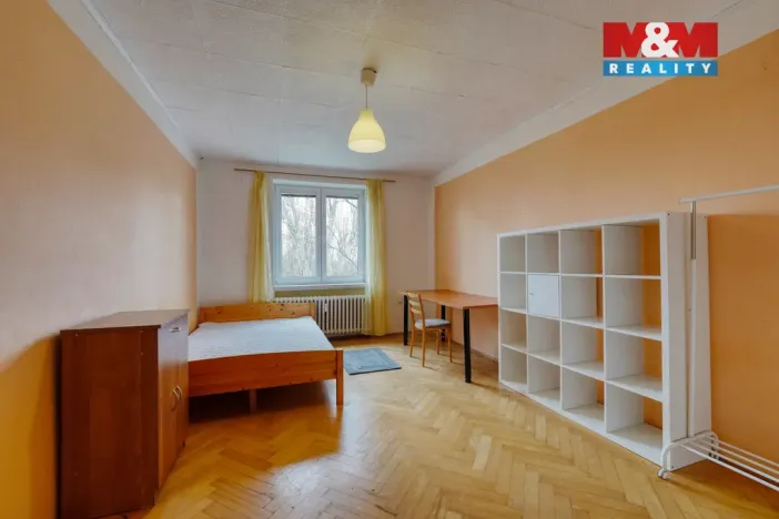 Prodej bytu 3+1, Praha - Kobylisy, Střelničná, 75 m2