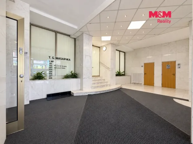 Pronájem obchodního prostoru, Ústí nad Orlicí, T. G. Masaryka, 170 m2