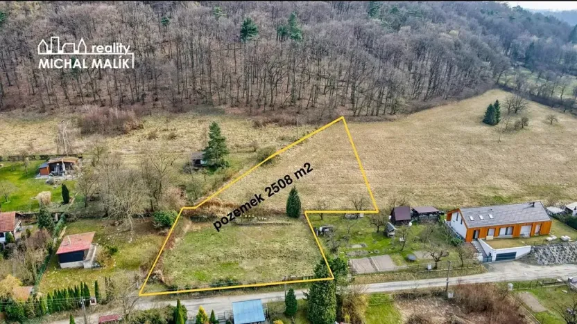 Prodej pozemku pro bydlení, Hranice, Pod Hůrkou, 2508 m2