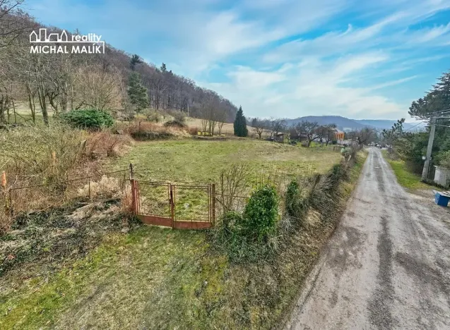 Prodej pozemku pro bydlení, Hranice, Pod Hůrkou, 2508 m2