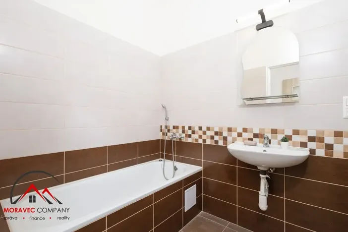 Pronájem bytu 2+kk, Ostrava, Křišťanova, 58 m2