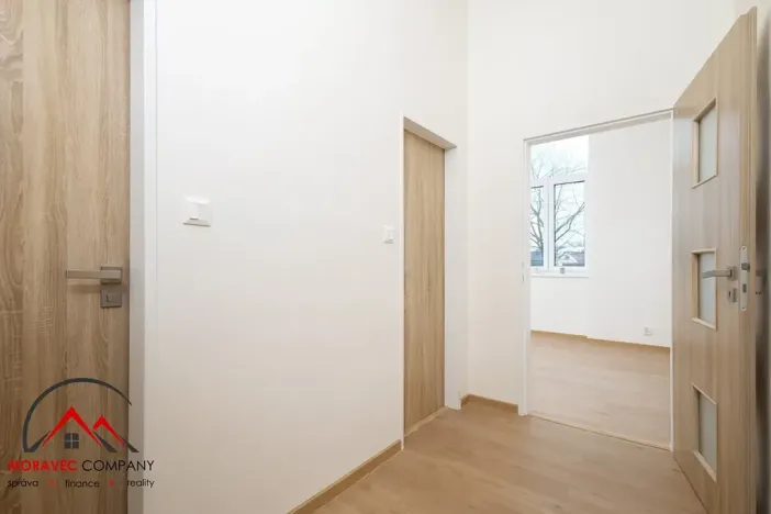 Pronájem bytu 2+kk, Ostrava, Křišťanova, 58 m2
