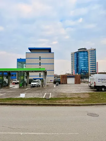 Pronájem komerčního pozemku, Brno, Polní, 30 m2