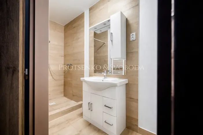 Prodej rodinného domu, Sedlečko u Soběslavě, 926 m2