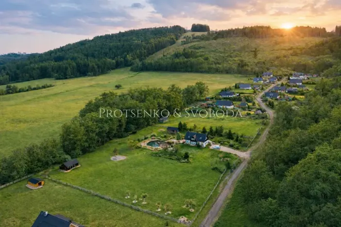 Prodej rodinného domu, Horní Brusnice, 230 m2