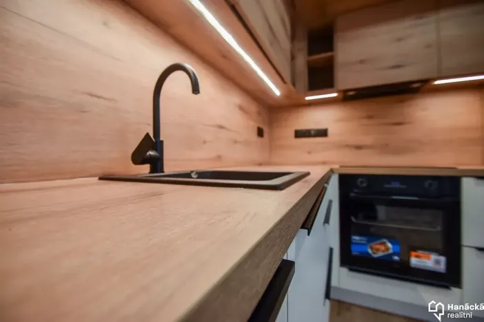 Pronájem bytu 2+kk, Olomouc, Hálkova, 62 m2