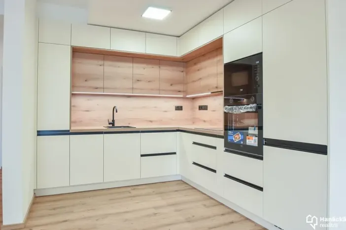 Pronájem bytu 2+kk, Olomouc, Hálkova, 62 m2