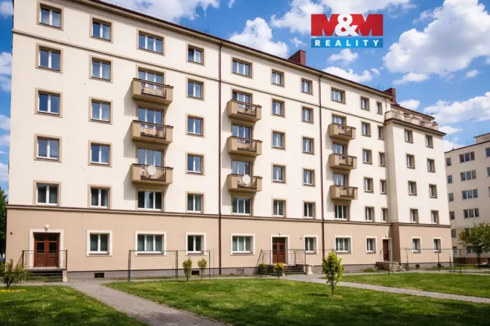 Pronájem bytu 1+1, Pardubice, Sukova třída, 40 m2