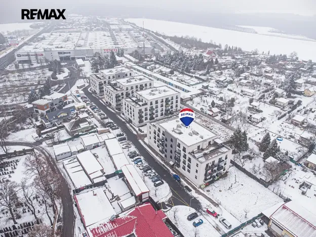 Pronájem bytu 1+kk, Plzeň, V Zahrádkách, 39 m2