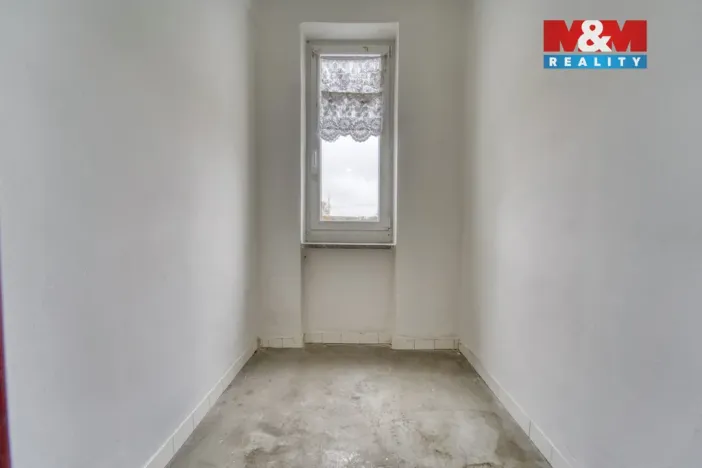 Prodej bytu 3+1, Sytno, 70 m2