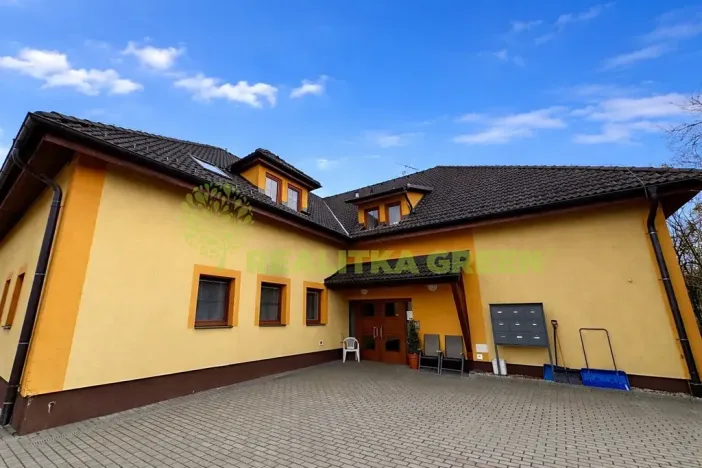 Pronájem bytu 1+kk, Ostrata, 39 m2