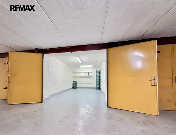 Pronájem skladu, Praha - Čimice, K Ládví, 17 m2