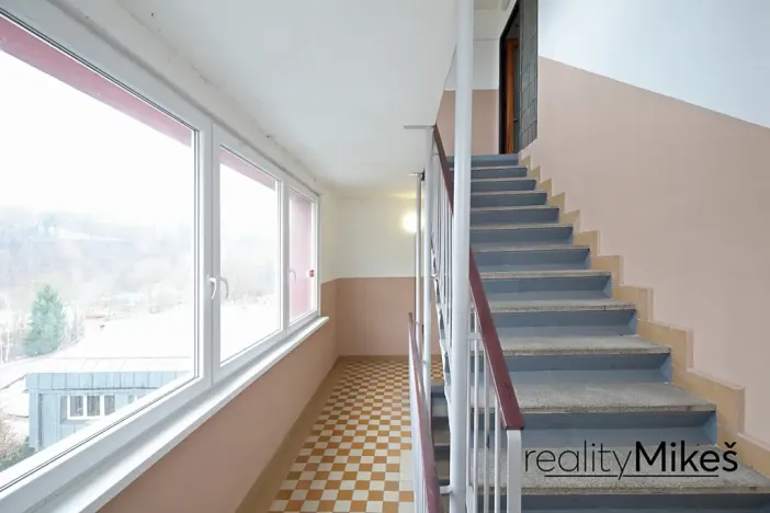 Pronájem bytu 3+1, Železný Brod, Na Vápence, 73 m2