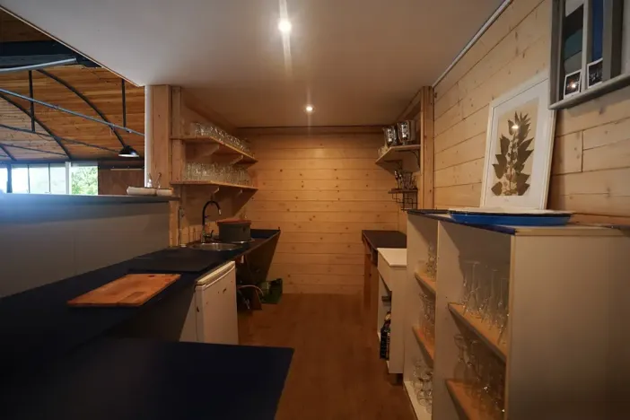 Prodej zemědělského objektu, Bžany, 1600 m2