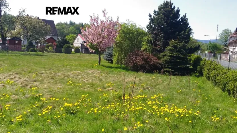 Prodej zahrady, Mikulovice, 1350 m2