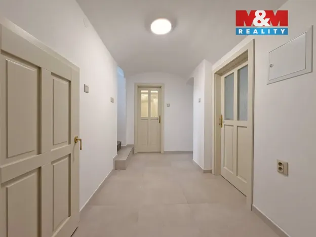 Prodej rodinného domu, Zalužany, 160 m2