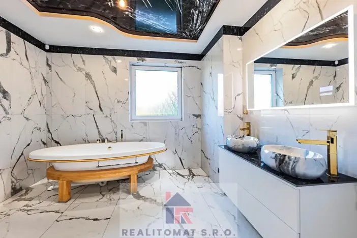 Prodej kanceláře, Praha - Komořany, Pod lesem, 440 m2