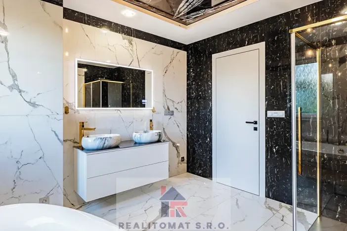 Prodej kanceláře, Praha - Komořany, Pod lesem, 440 m2