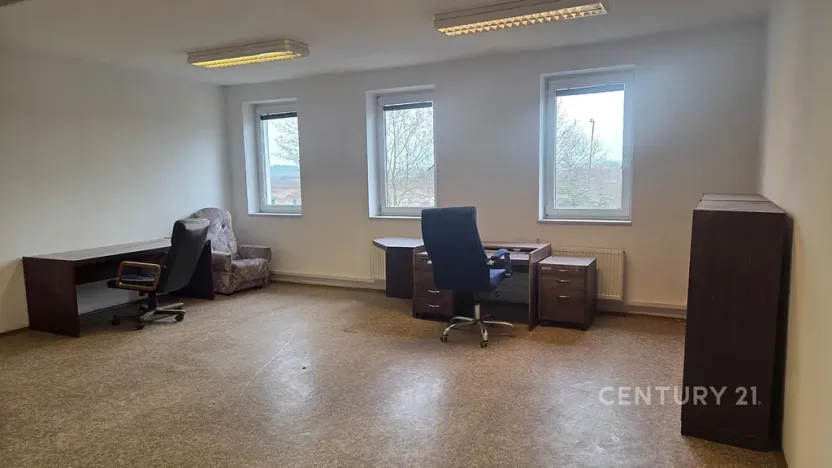 Pronájem kanceláře, Most, 86 m2