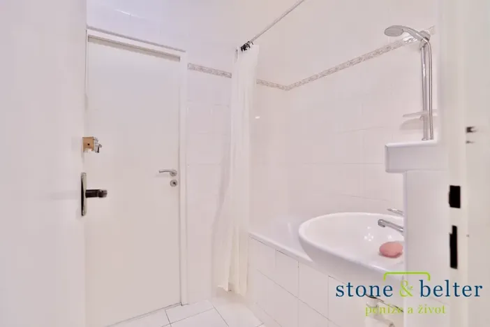 Pronájem bytu 3+1, Praha - Záběhlice, Chmelová, 72 m2