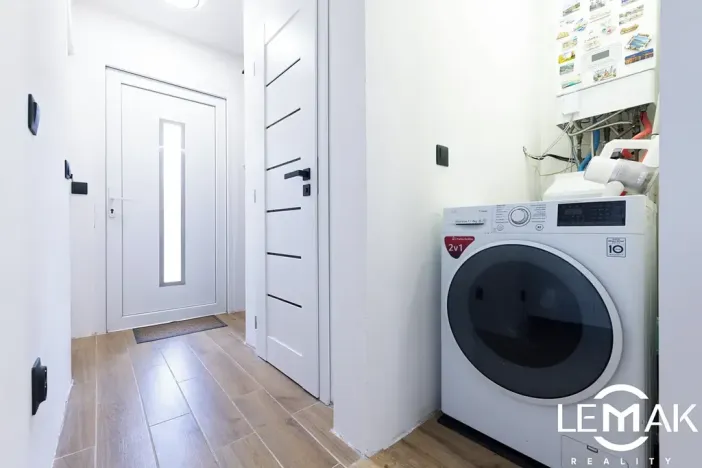 Prodej bytu 2+1, Příkazy, 56 m2