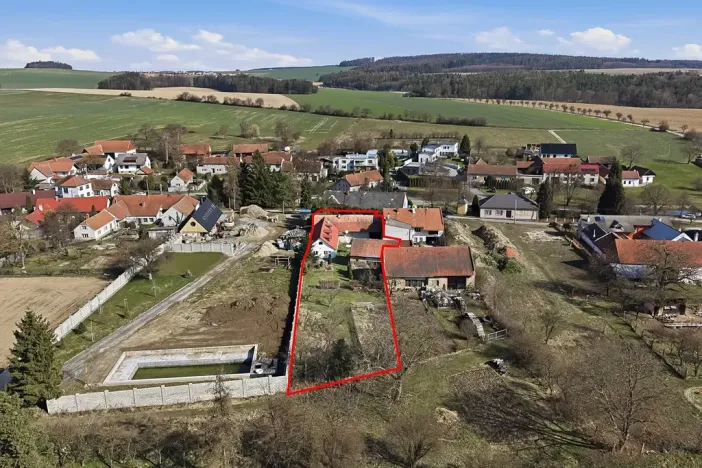 Prodej vícegeneračního domu, Hvozd, 216 m2