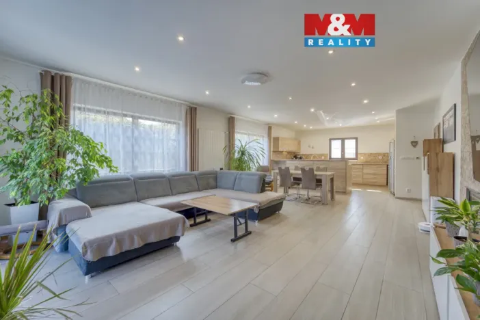 Prodej rodinného domu, Tymákov, 154 m2