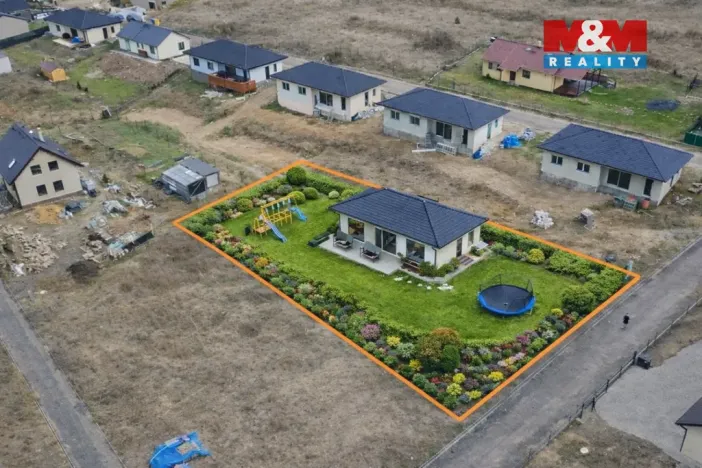 Prodej pozemku pro bydlení, Okounov, 1208 m2