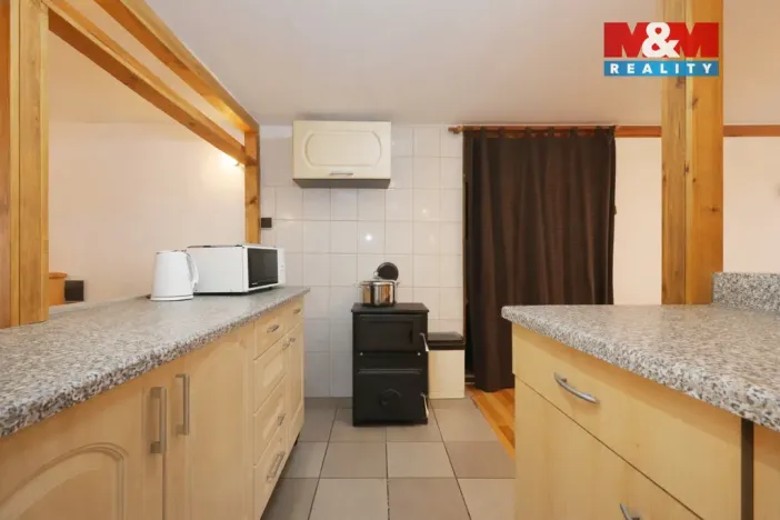 Prodej chaty, Černovice, Lhotkova, 33 m2