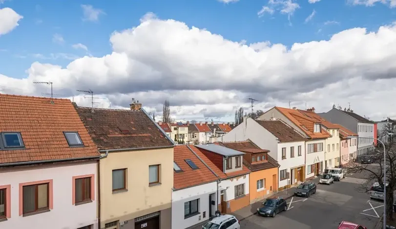 Pronájem bytu 1+kk, Brno, Tomáškova, 45 m2