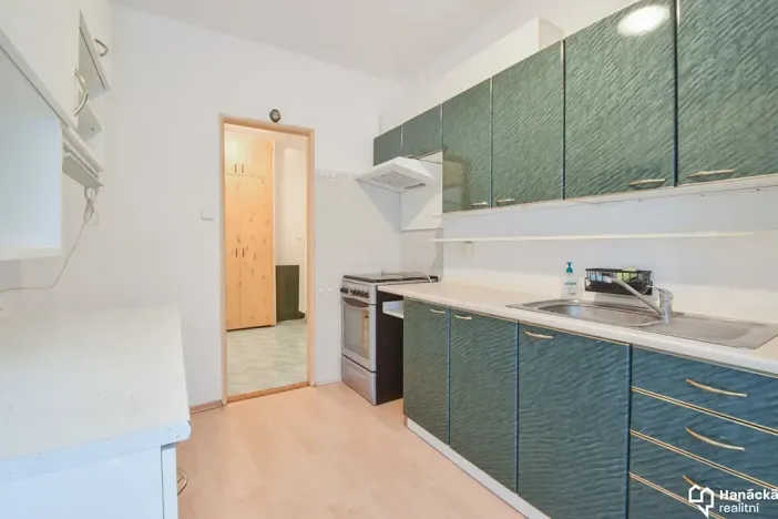 Pronájem bytu 3+1, Olomouc, Zamykalova, 82 m2