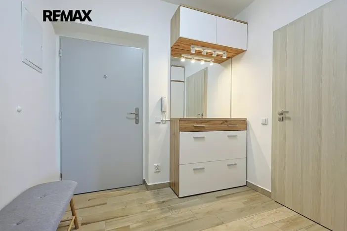 Pronájem bytu 2+kk, Plzeň, Vysoká, 53 m2