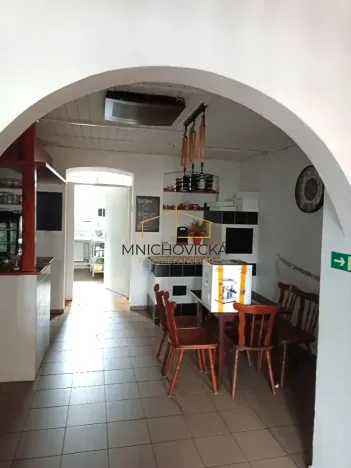 Prodej rodinného domu, Mnichovice, Masarykovo náměstí, 240 m2