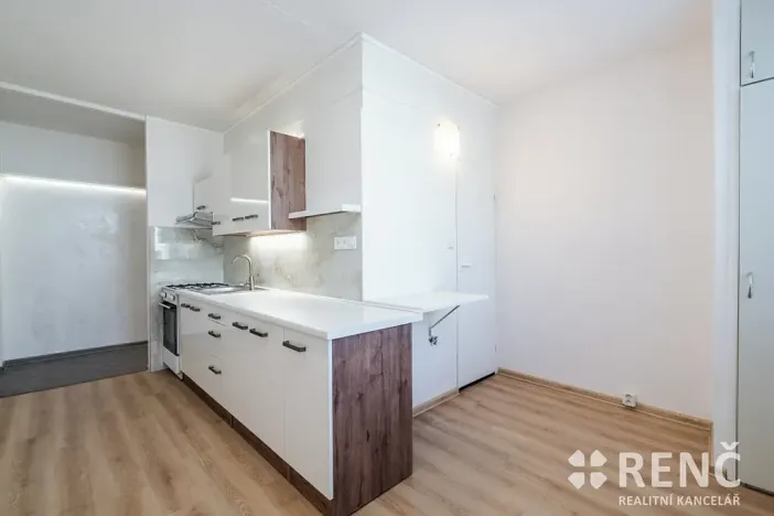 Pronájem bytu 2+1, Brno, Absolonova, 62 m2