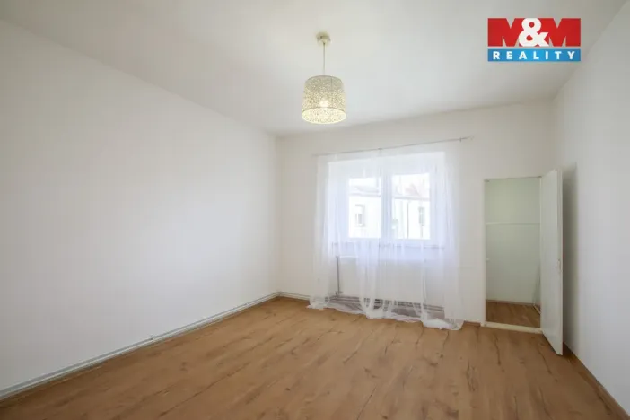 Pronájem bytu 2+kk, Plzeň - Jižní Předměstí, Chelčického, 59 m2