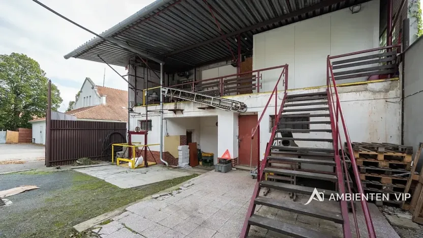 Prodej obchodního prostoru, Újezd u Brna, Nádražní, 901 m2