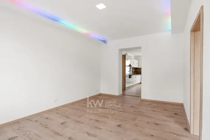 Prodej bytu 2+1, Cheb, Na Hradčanech, 82 m2