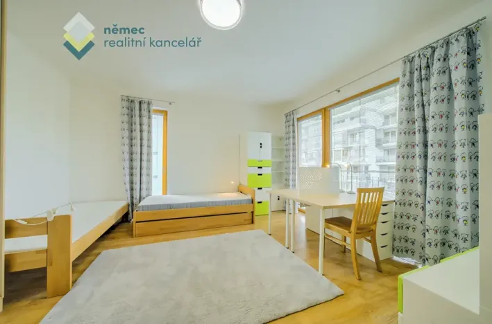 Pronájem bytu 3+kk, Praha - Hrdlořezy, V třešňovce, 109 m2