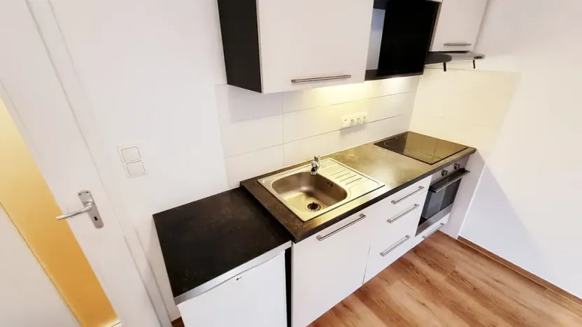 Pronájem bytu 1+kk, Brno, Karáskovo náměstí, 25 m2