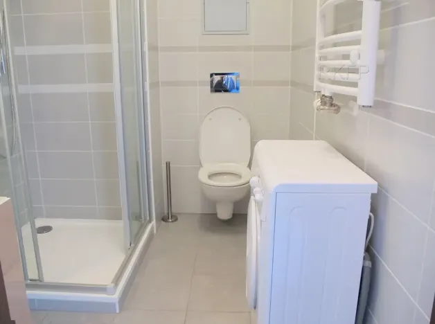 Pronájem bytu 1+kk, Praha - Nusle, Kloboučnická, 33 m2