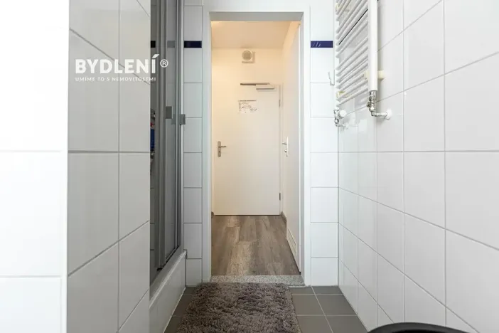 Pronájem bytu 1+kk, Praha - Střížkov, Děčínská, 22 m2