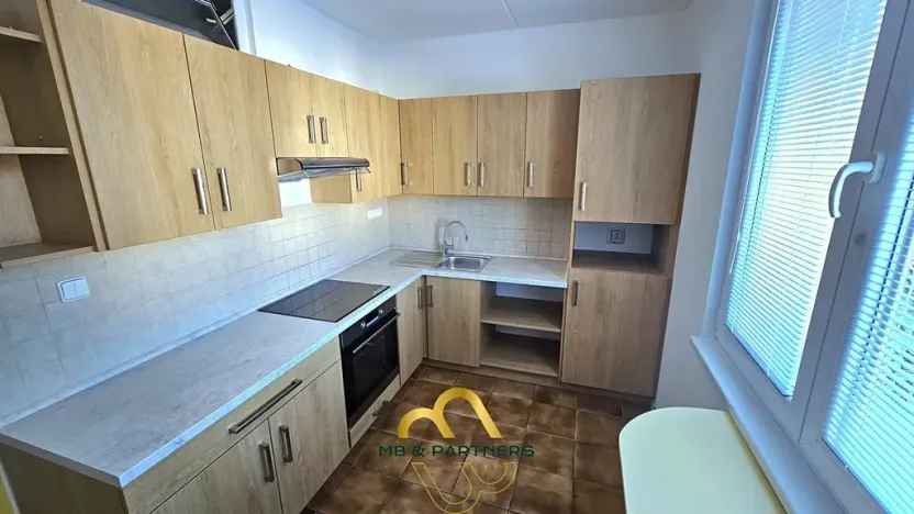 Prodej bytu 4+1, Chlum u Třeboně, Sídliště F. Hrubína, 87 m2